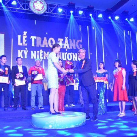 Hoi nghi khach hang (5)